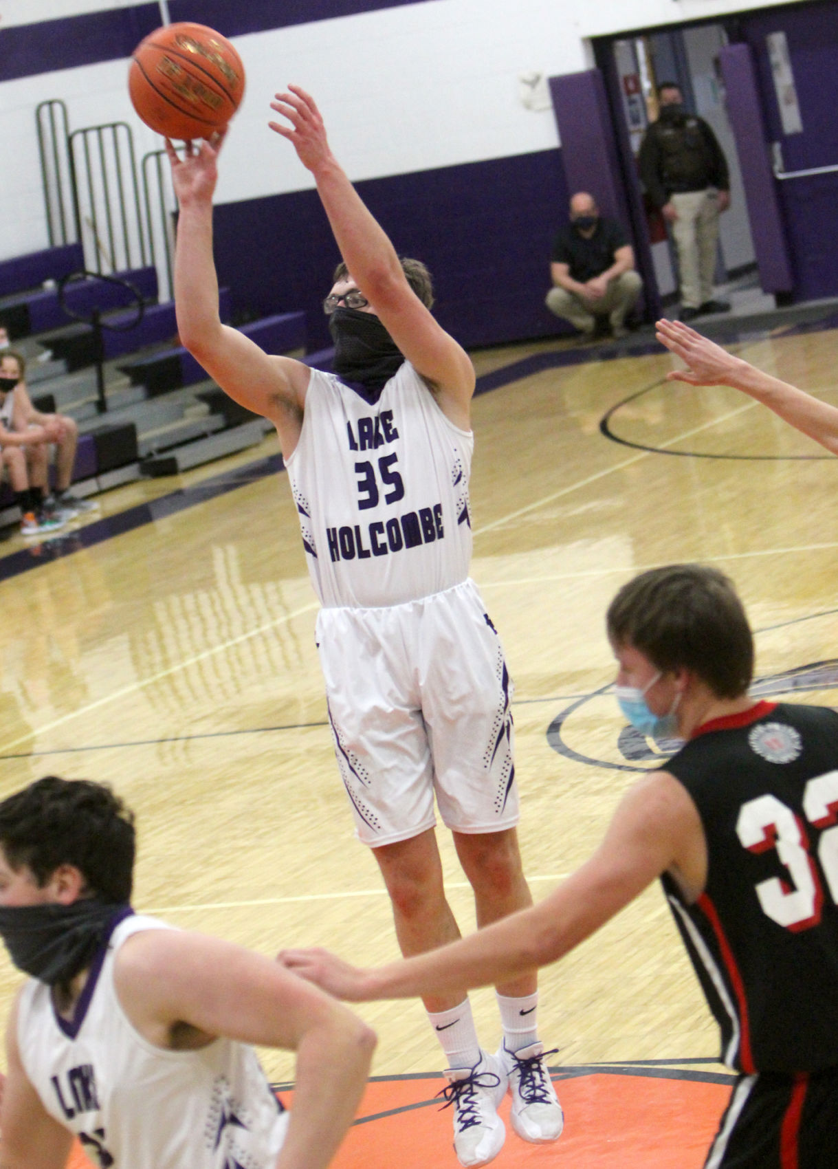 Winter at Lake Holcombe boys basketball 1-5-21